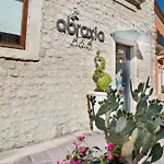 Abraxia Bed & Breakfast 4*