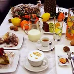 Abraxia Bed & Breakfast 4*