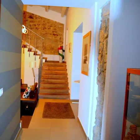 Bed & Breakfast Abraxia 4*