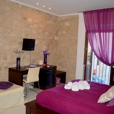 Abraxia Bed & Breakfast Comiso