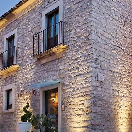 Abraxia Bed & Breakfast