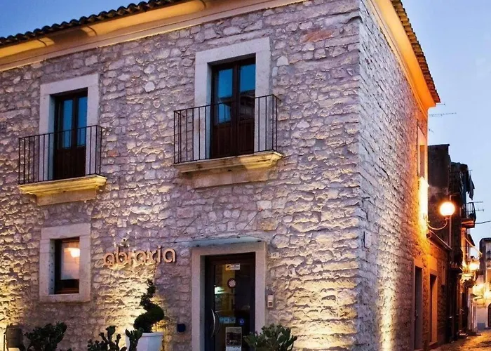 Abraxia Bed and Breakfast 4*